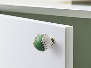 Leather Pulls and Knobs for Drawers，Single-Hole Leather Drawer Pulls for Kitchen, Bathroom, Cabinets Pack of 4